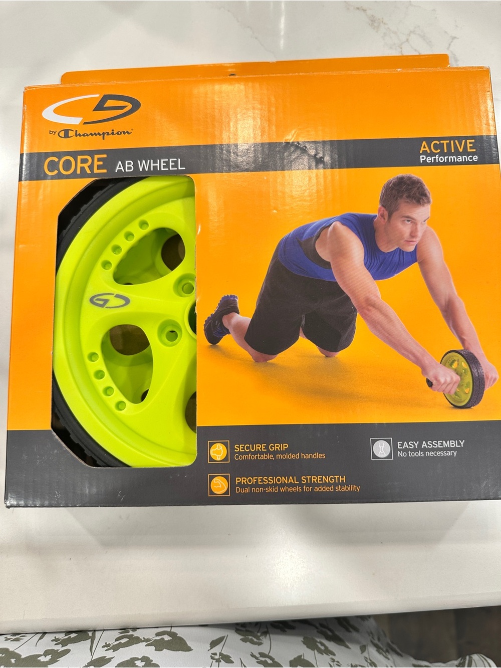 Champion Core AB Wheel - Neon Yellow/Black